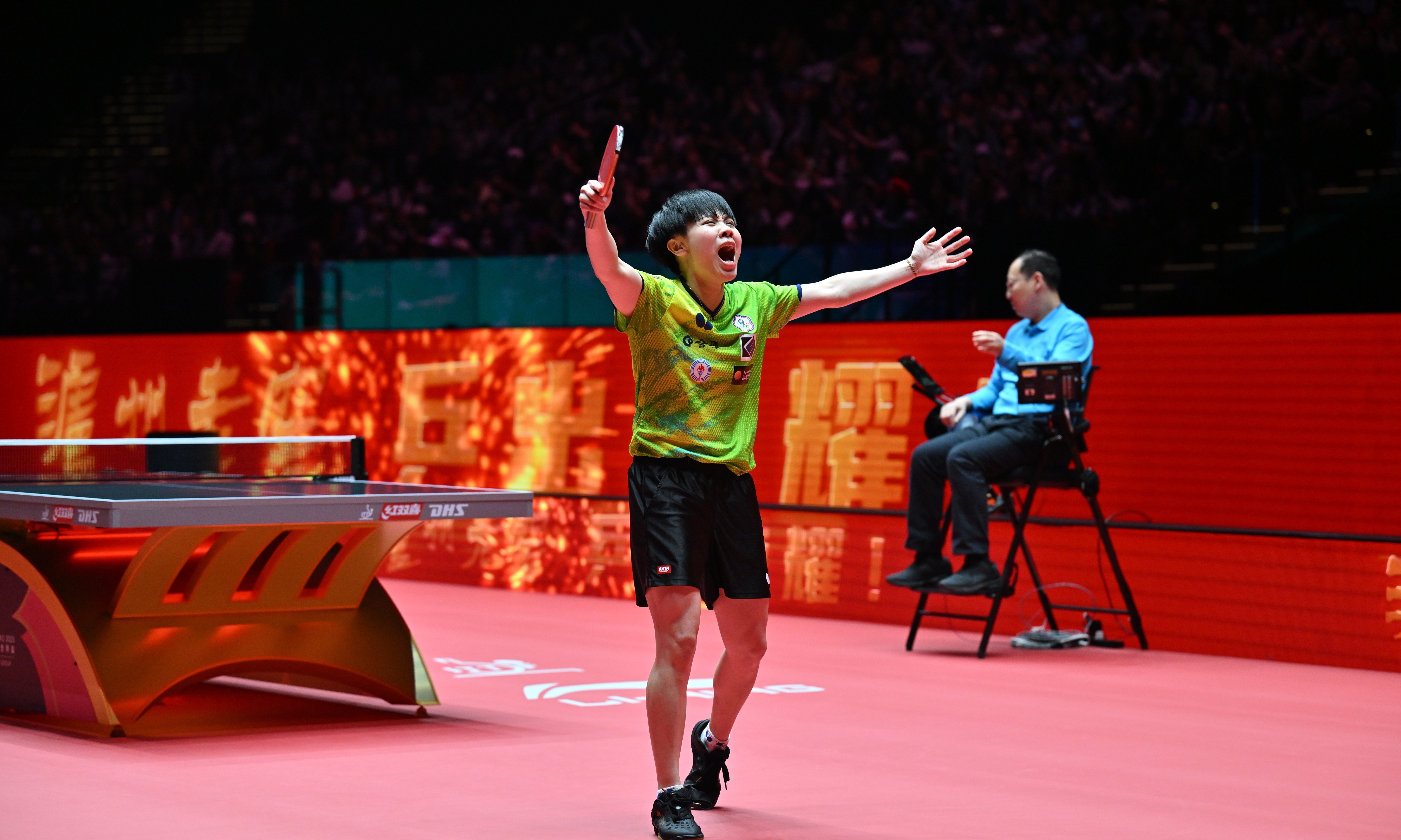 精英选手实力过人，领先优势明显