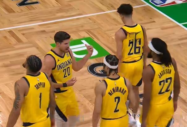 绿军力压开拓者,火力全开稳坐东部第四的简单介绍 绿军力压开拓者,火力全开稳坐东部第四的简单介绍