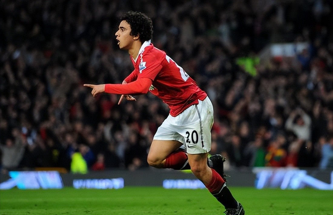 巴西球员被曼联俱乐部拒绝签约