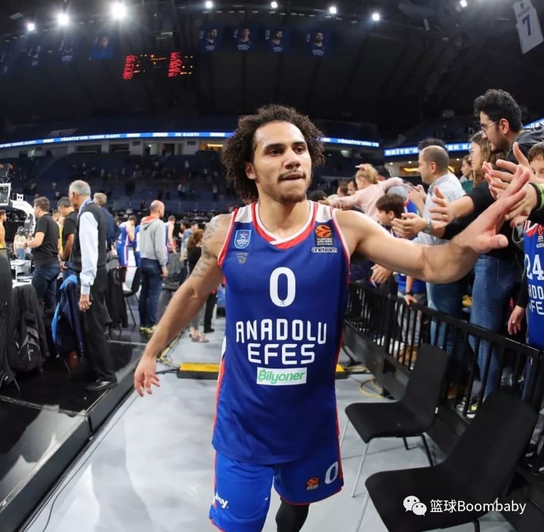 选秀大会倒计时！顶级新秀攀上巅峰