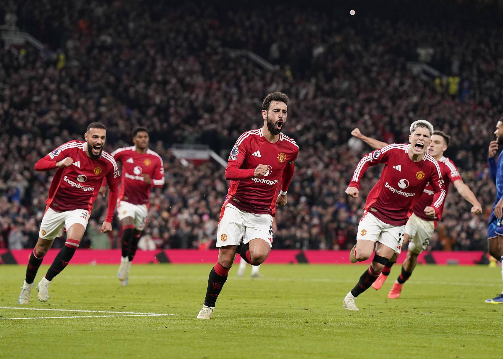 利物浦主场连胜结束欧冠小组赛