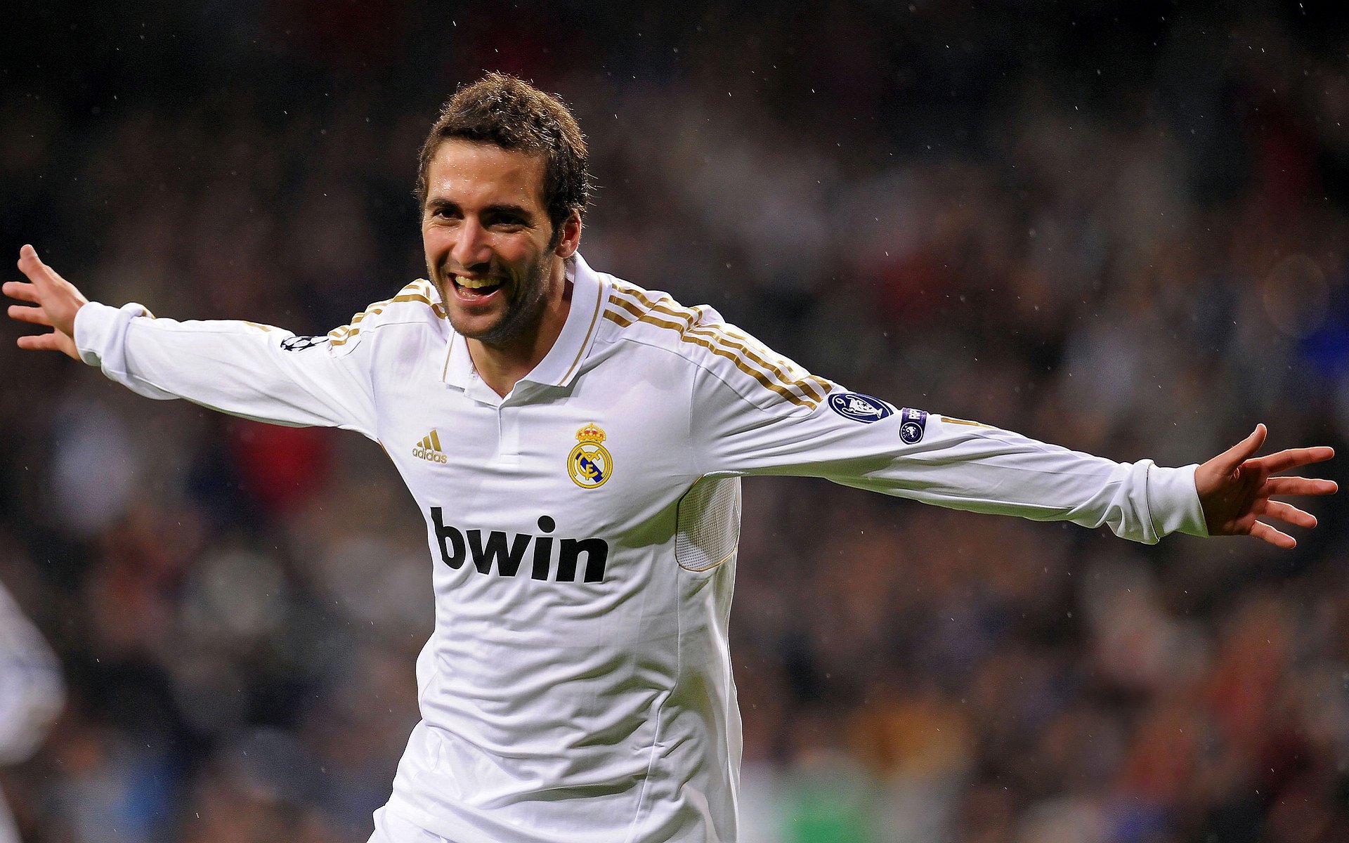 鏖战东瀛，孔德高光时刻铸就克罗地亚铁血传奇